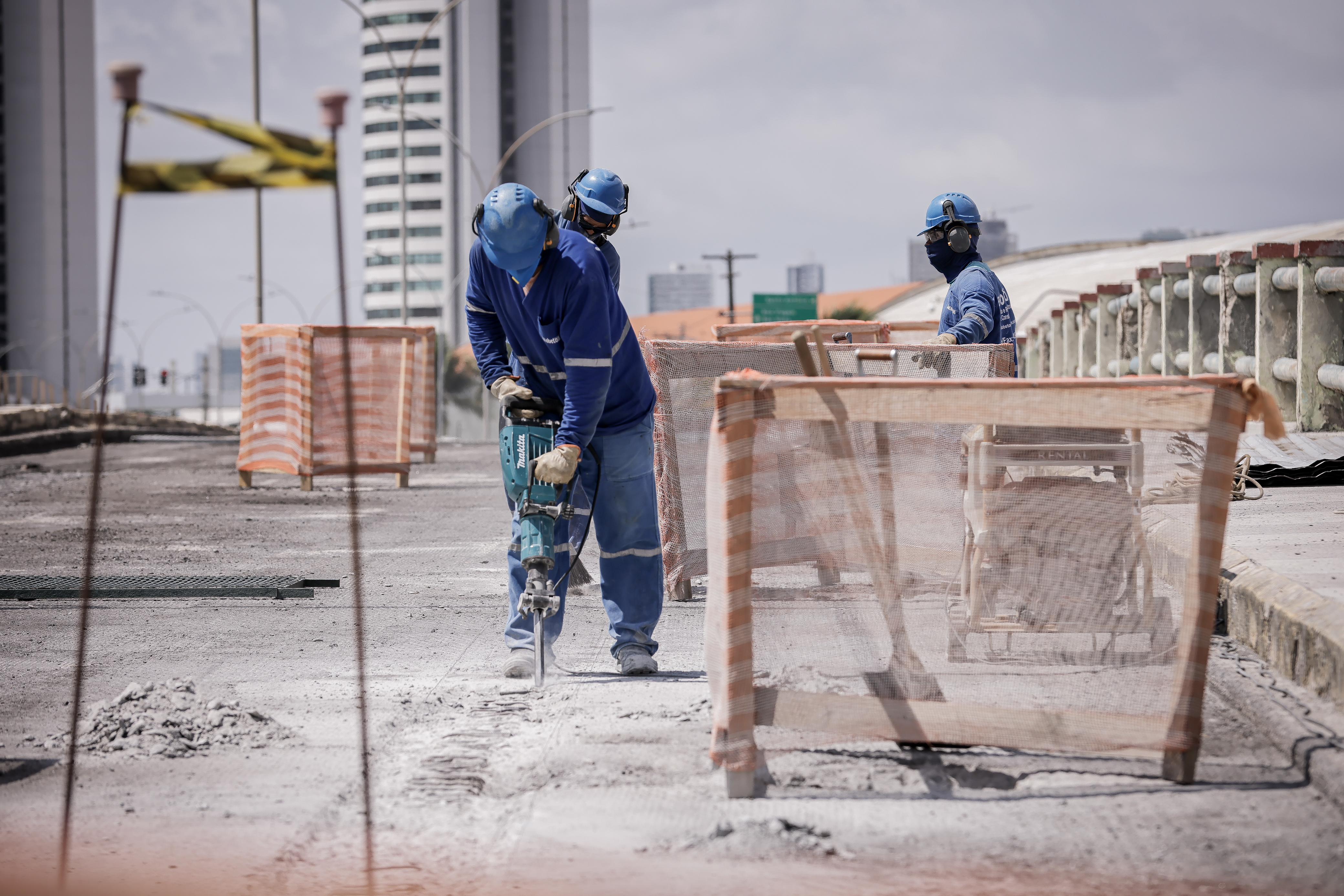 Prefeitura do Recife avança nas obras de recuperação estrutural da Ponte Giratória 