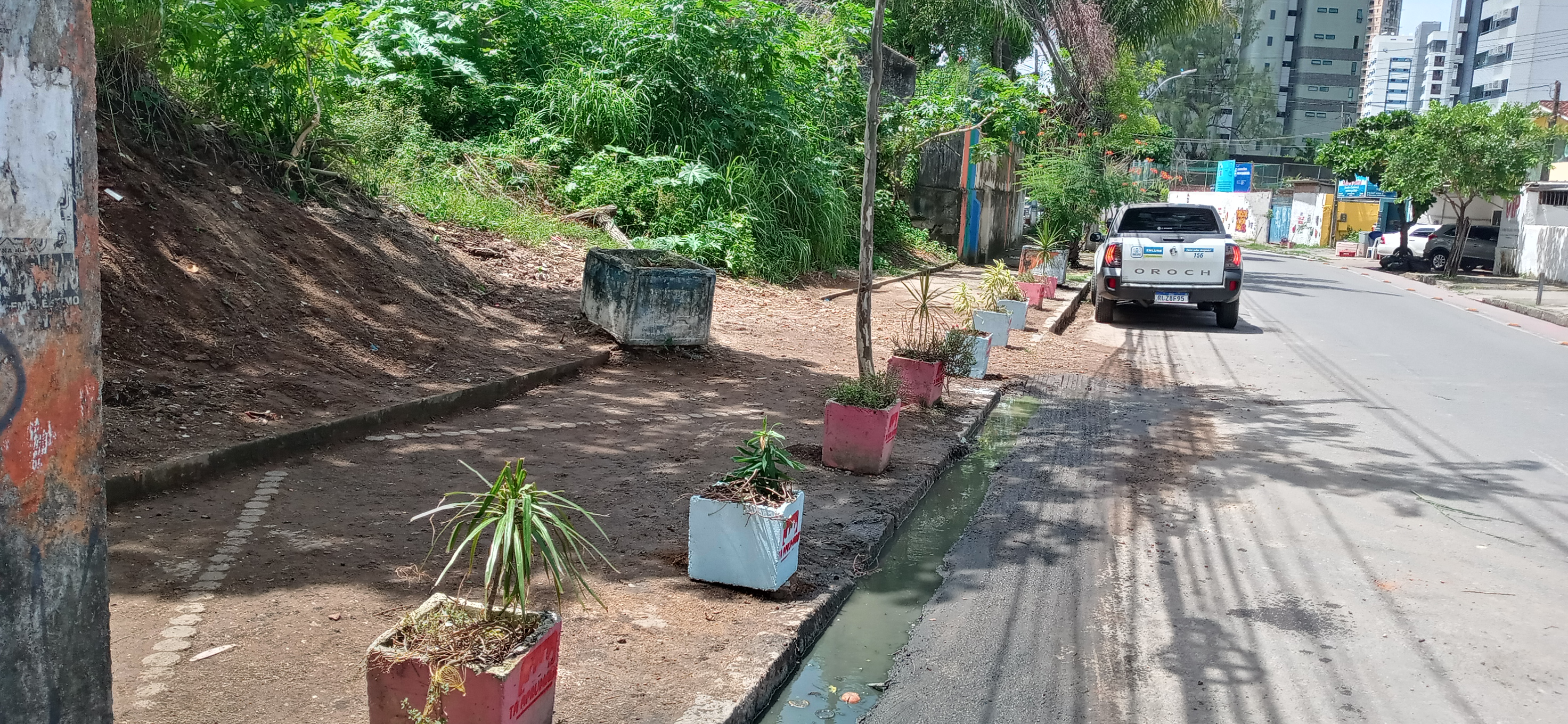 Emlurb realiza sensibilização em Estrada do Arraial - 4962