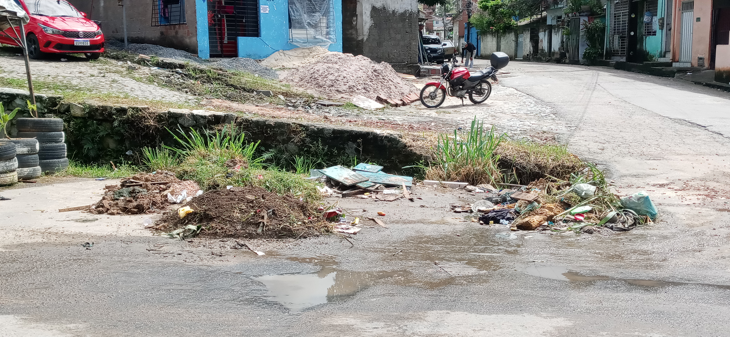 Emlurb realiza sensibilização em Rua Córrego do Joaquim