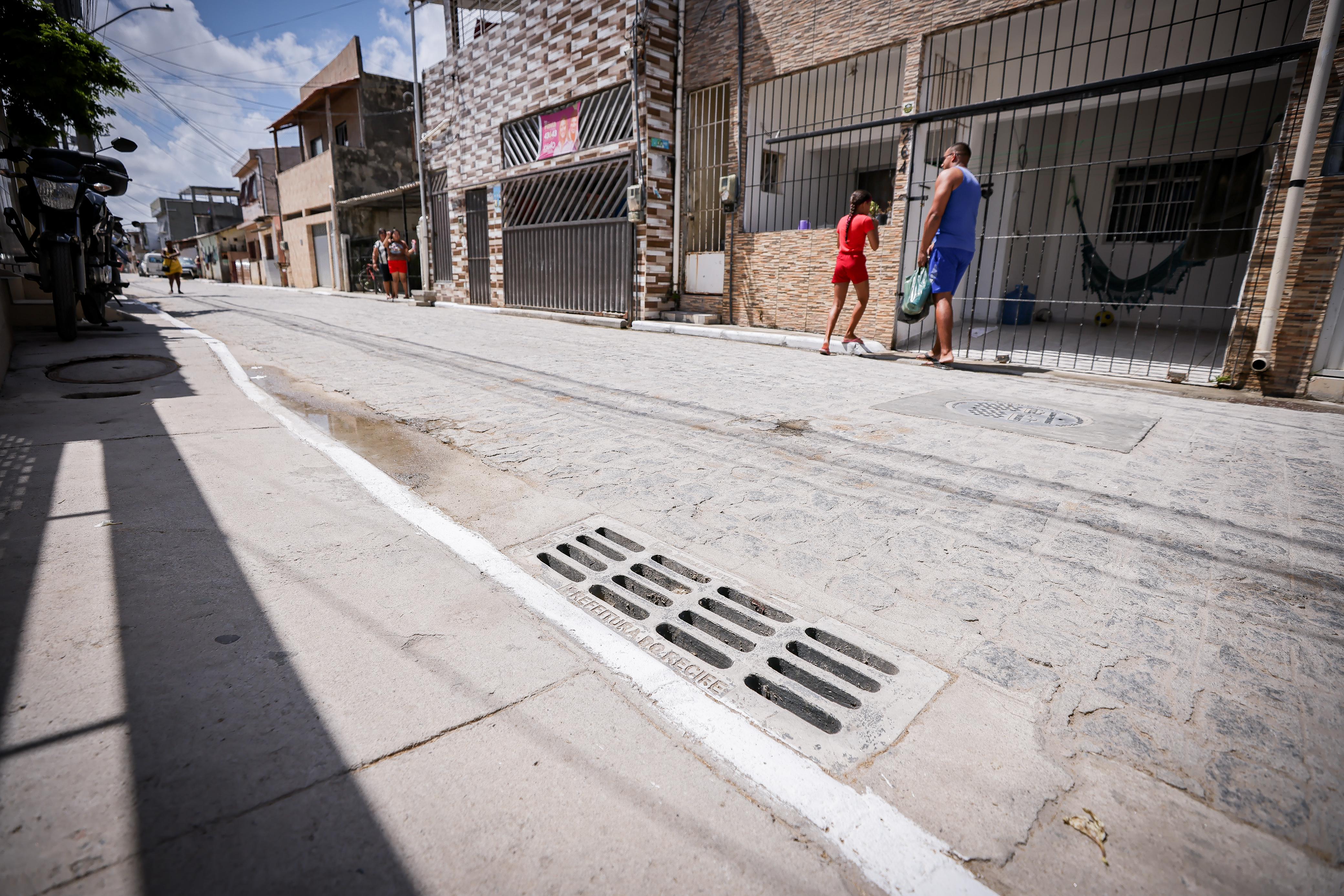 No último dia do ano, Prefeitura do Recife entrega a requalificação de mais uma rua em Afogados