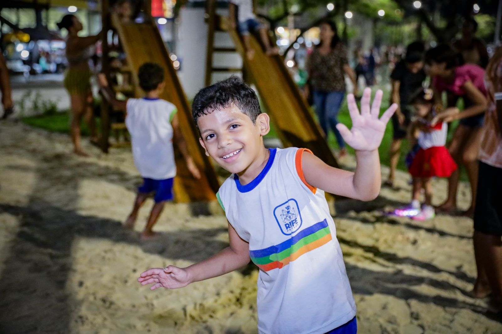 Prefeitura do Recife entrega obras dos programas Rua Tinindo e Tá Aprumado