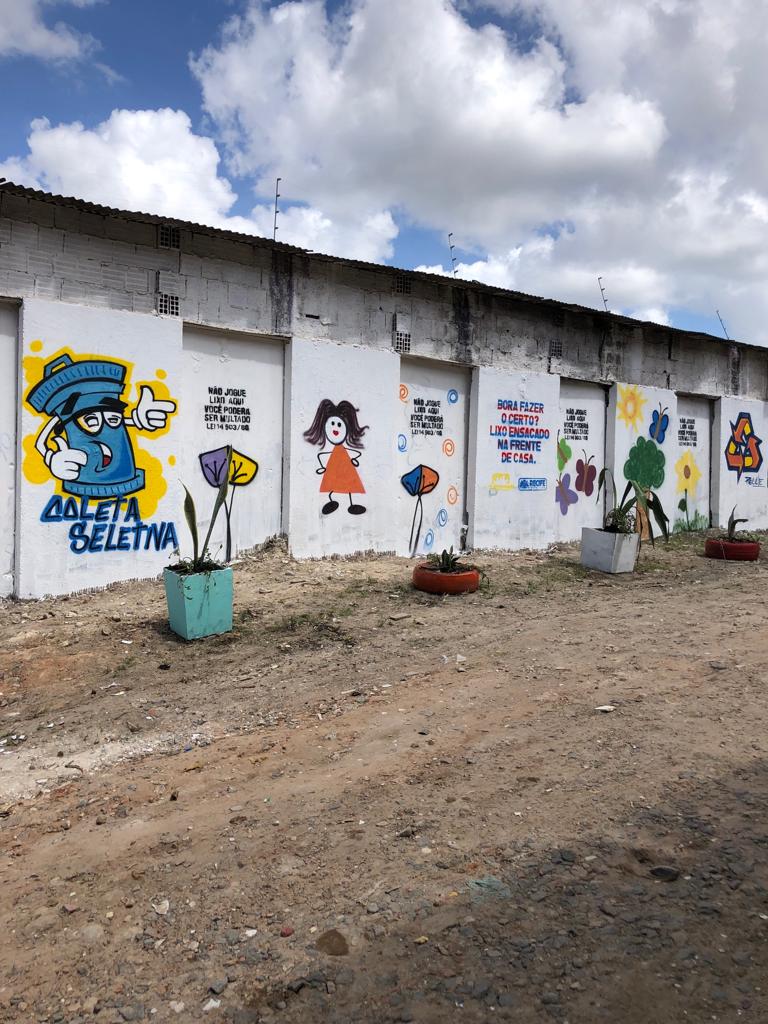 emlurb realiza sensibilização na rua carlos lira