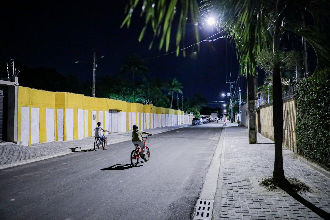 Prefeitura do Recife entrega mais uma via do bairro da Imbiribeira após obras do Programa Rua Tinindo