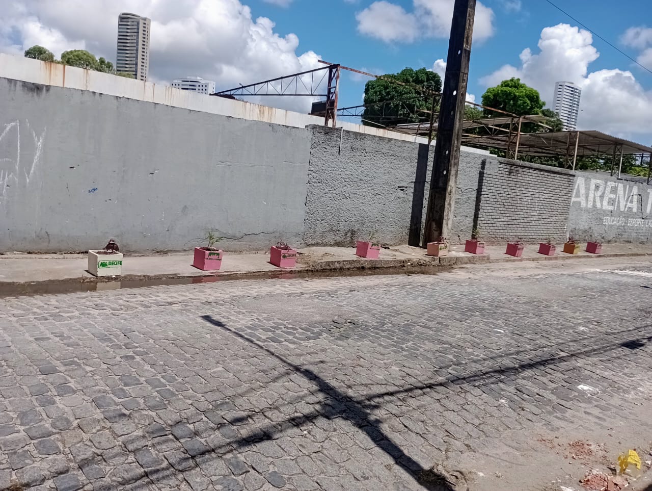 ​​Emlurb realiza sensibilização na Rua dos Artistas