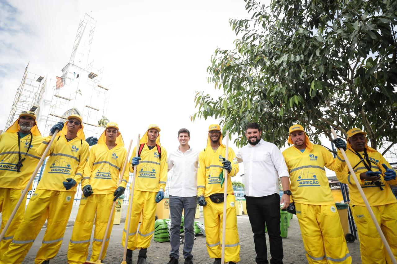 Recife Limpa: Prefeitura promove mutirão no Morro da Conceição