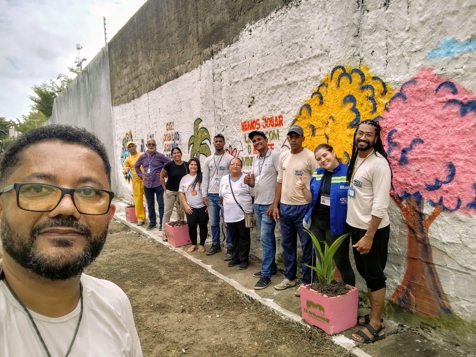 Emlurb realiza sensibilização em Rua Alfredo Marcondes