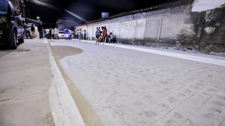 Rua Tinindo: Imbiribeira recebe mais uma obra de pavimentação e drenagem pelo programa